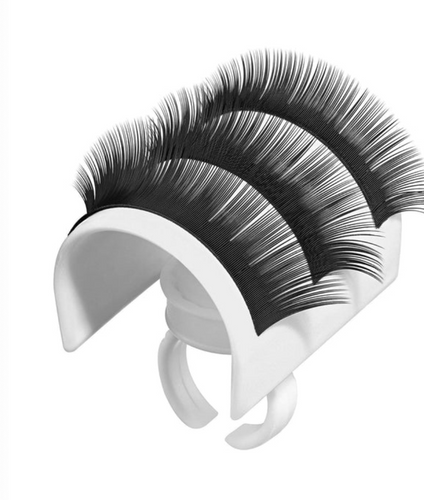 Minky's Lash ring